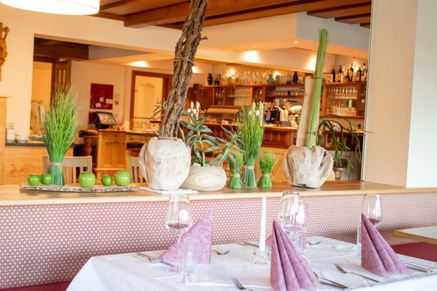 Gasthaus Ueberfuhr Elsbethen Buitenkant foto